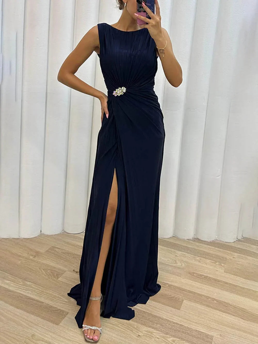 Davina - Plissiertes Maxi-Abendkleid