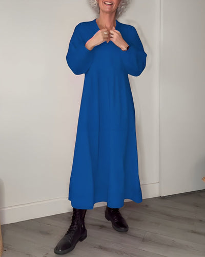 Amanda | Das lange, schlank machende Kleid mit V-Ausschnitt