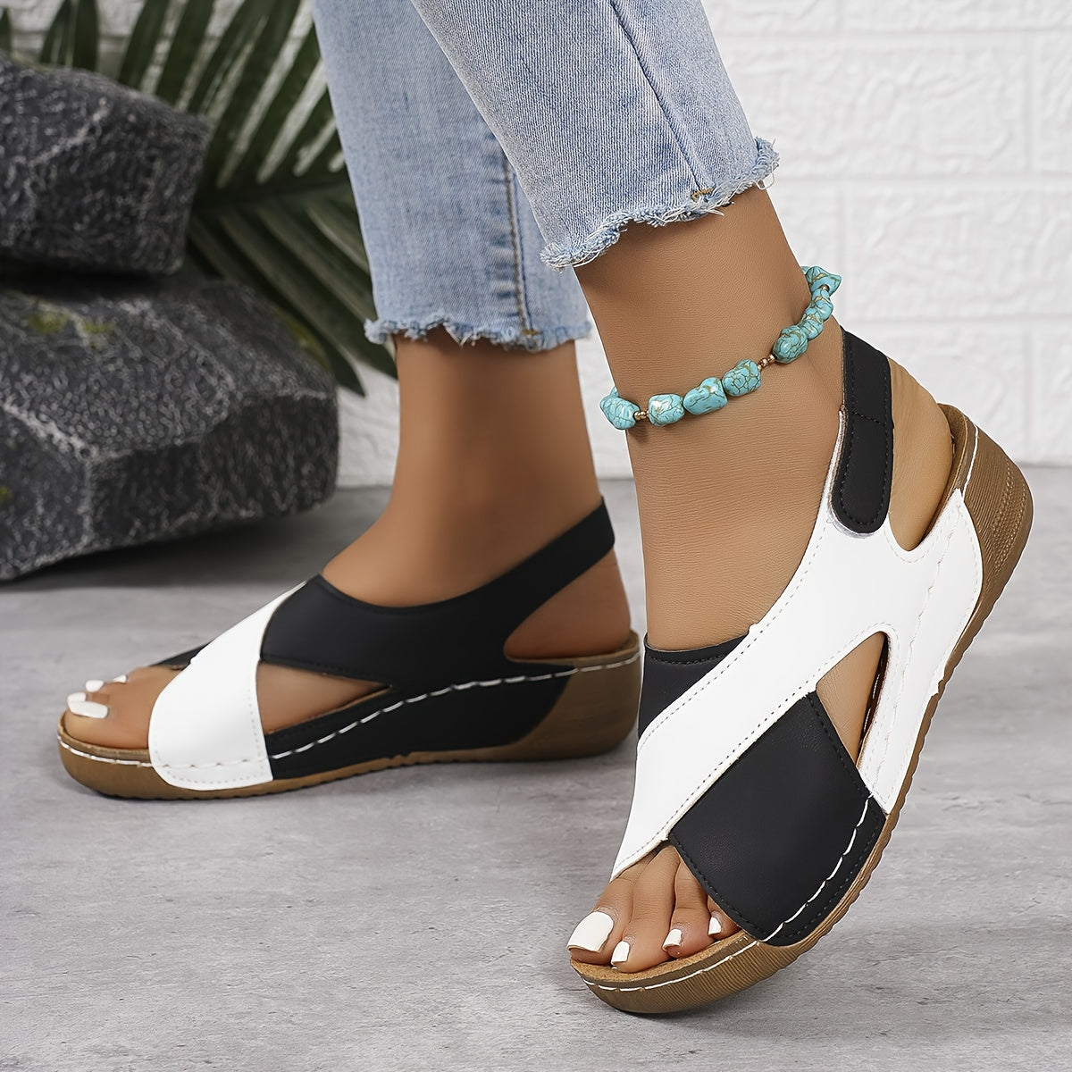 Laura™ - Ultrabequeme orthopädische Sandale