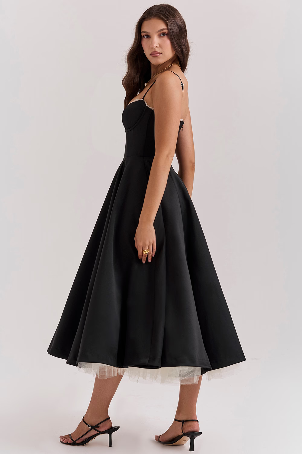 Vanna | Elegantes Partykleid aus Satin