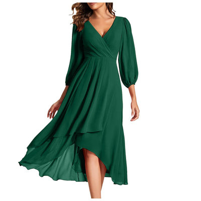 MIA - Kleid mit V-Ausschnitt und asymmetrischem Saum