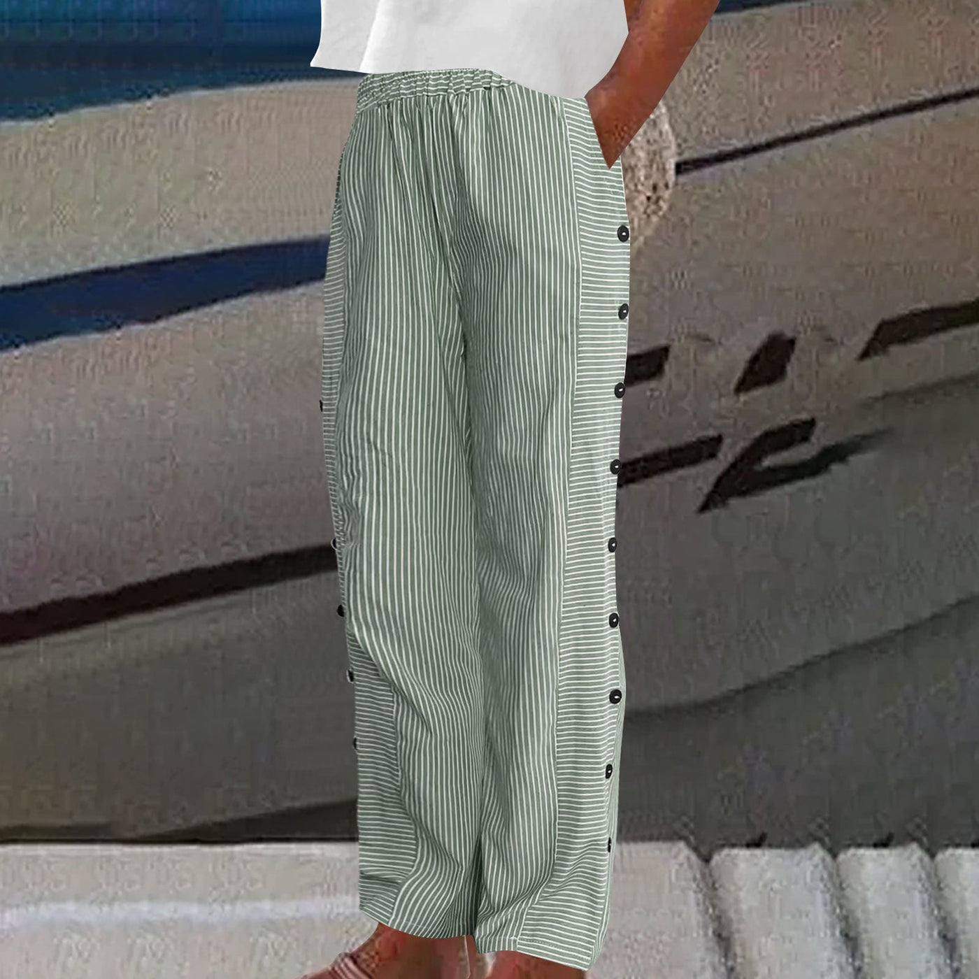 Sera™ - Gestreifte Hose mit Knopfleiste