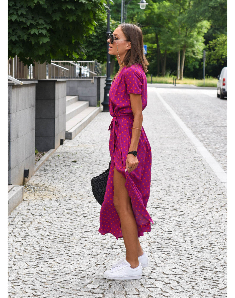Evie™ - Stilvolles Kleid mit spitzem Ausschnitt
