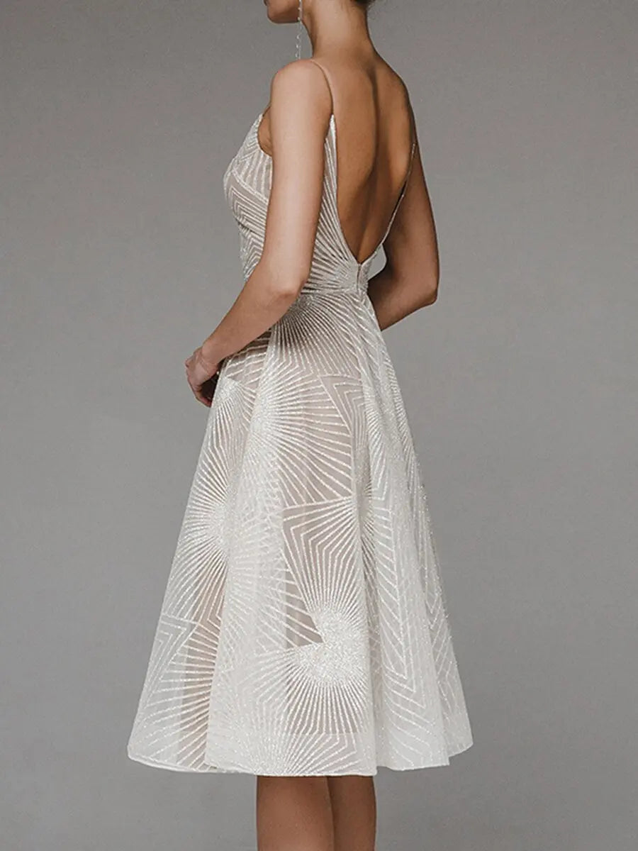 Lara | Elegantes ärmelloses Partykleid für Frauen