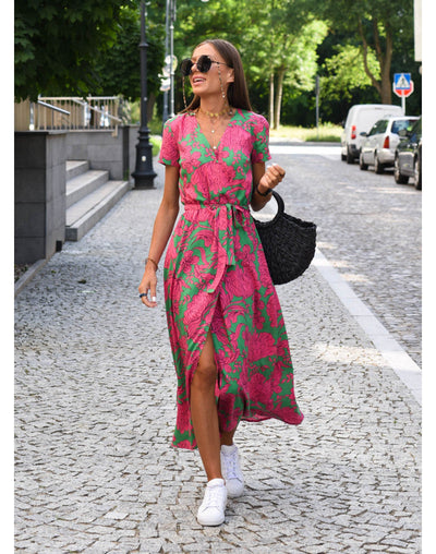 Evie™ - Stilvolles Kleid mit spitzem Ausschnitt