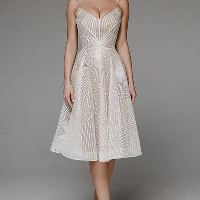Lara | Elegantes ärmelloses Partykleid für Frauen
