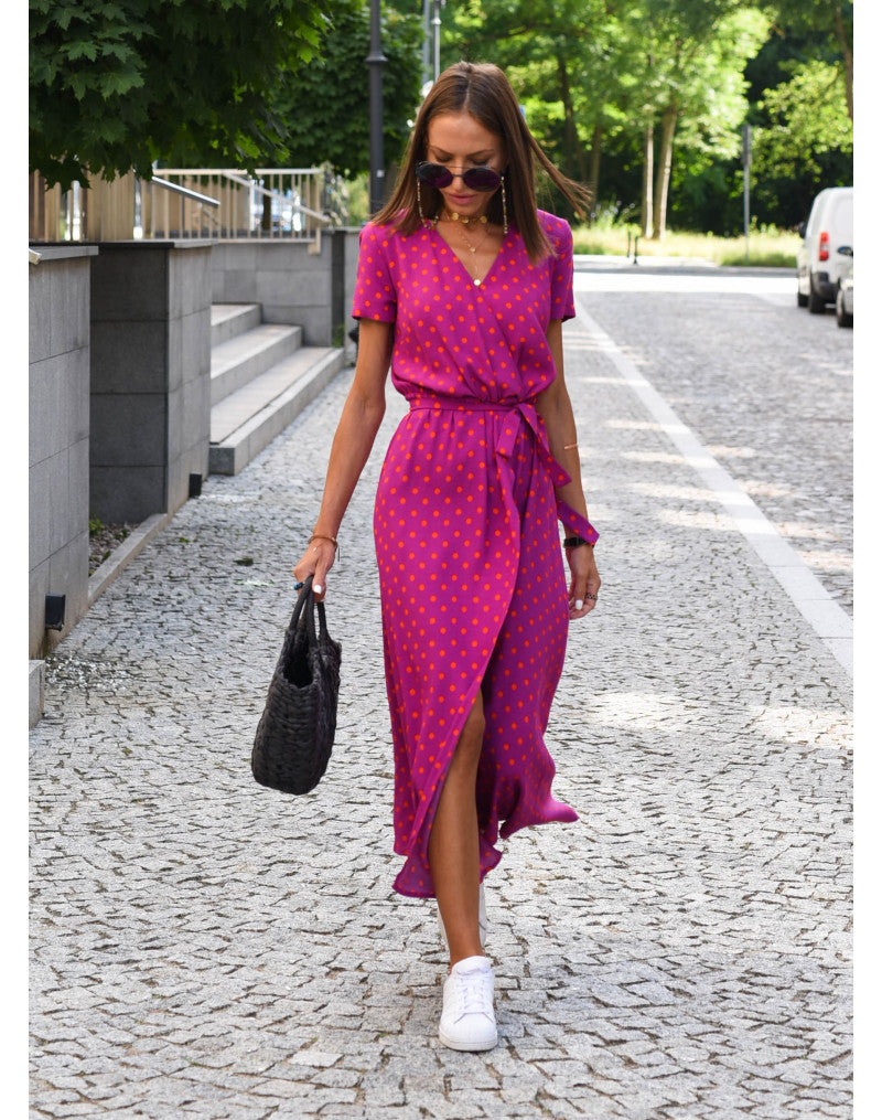 Evie™ - Stilvolles Kleid mit spitzem Ausschnitt