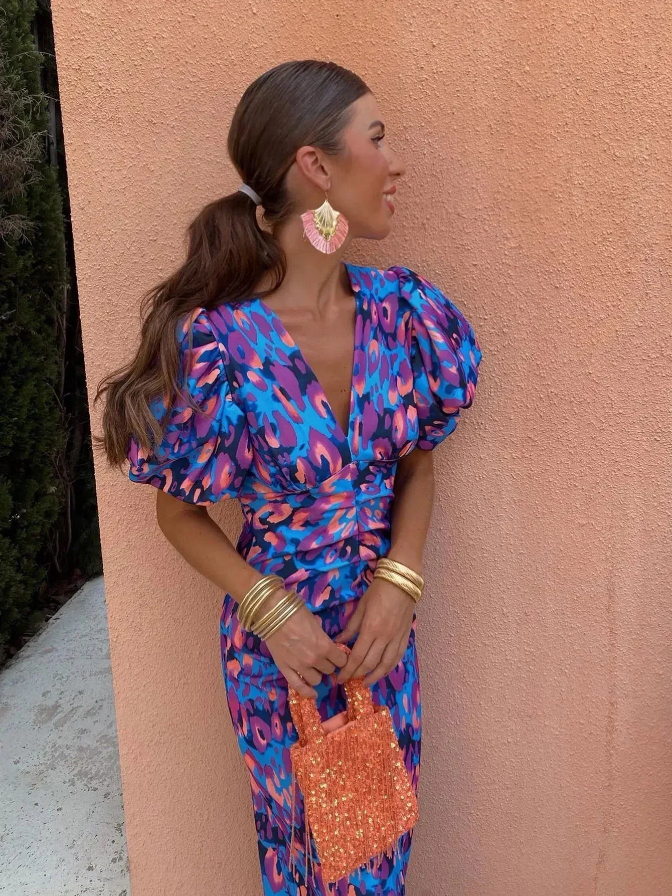 Loren - Lebendiges Kleid mit Puffärmeln