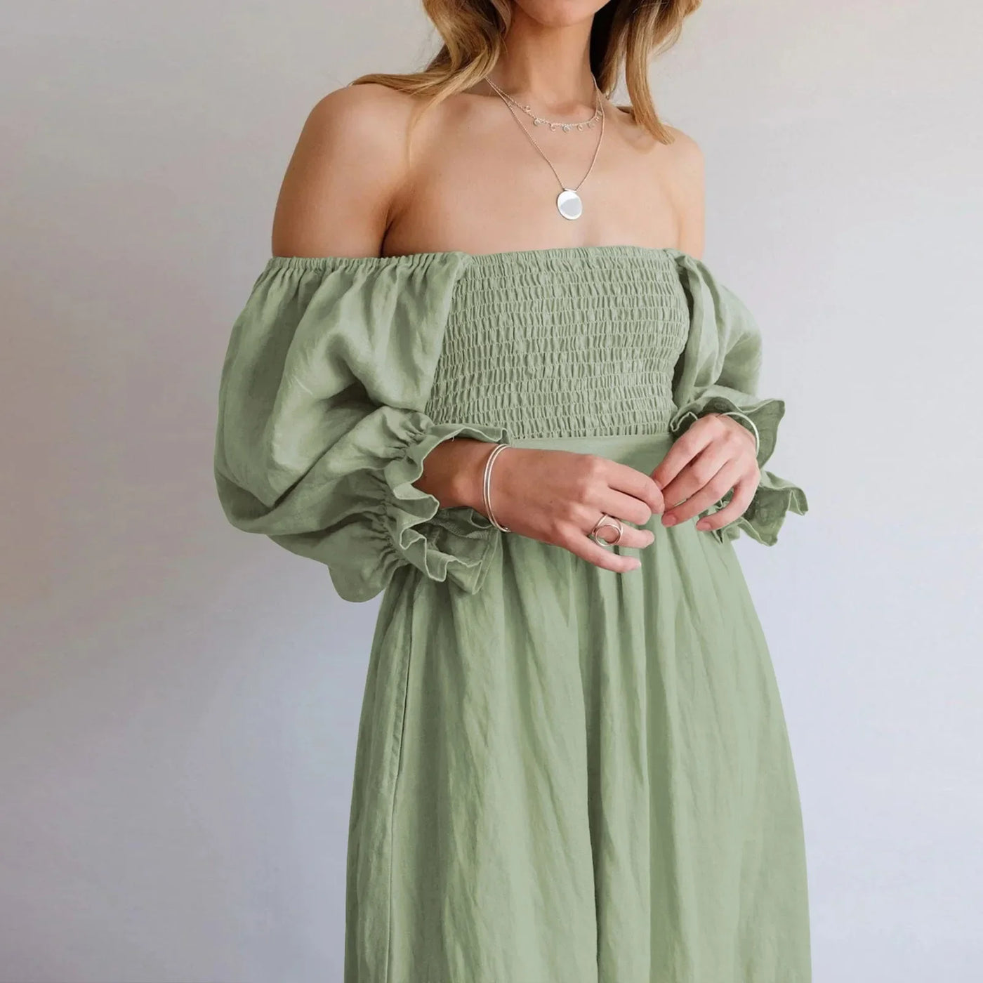 Valentina | Französisches Kleid mit gerüschten Ärmeln