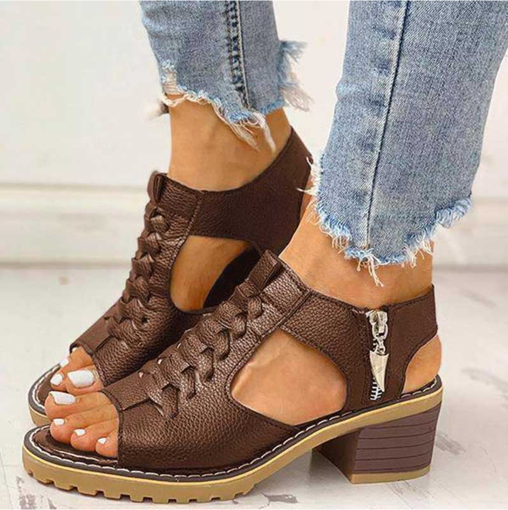 Lianne | Orthopädische Sandalen mit Blockabsatz und seitlichem Reißverschluss