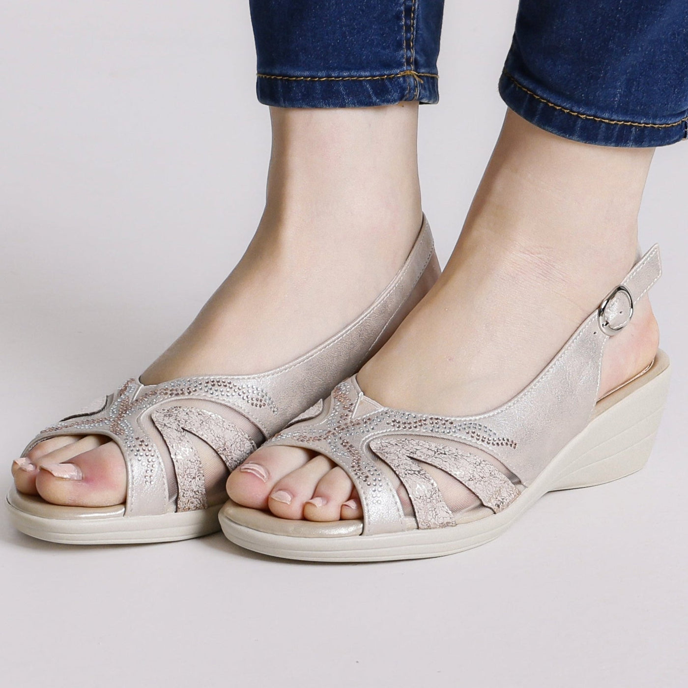 Delia - Bequemer Damen-Sandale