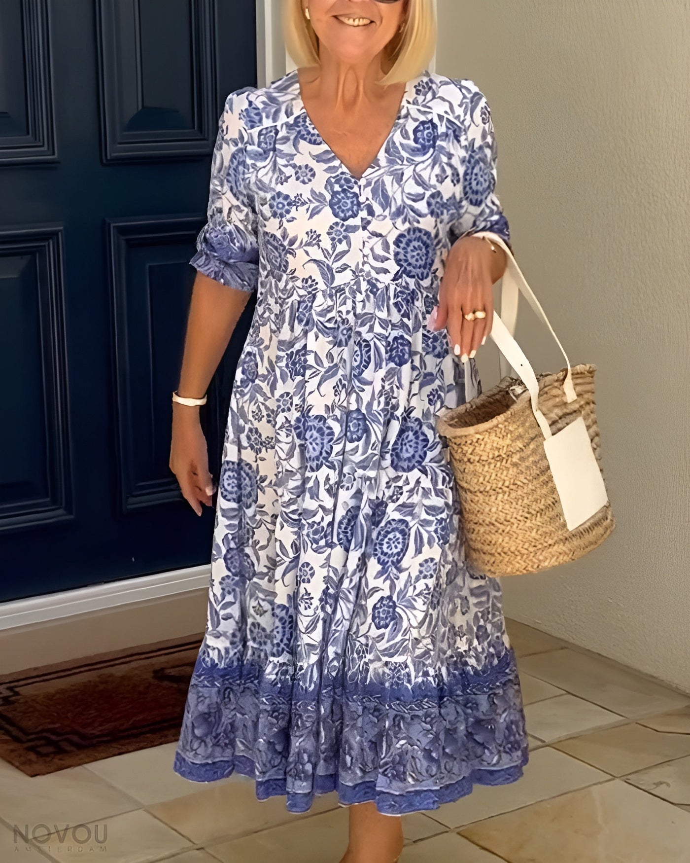ARIA™ - Elegantes geblümtes Kleid mit V-Ausschnitt