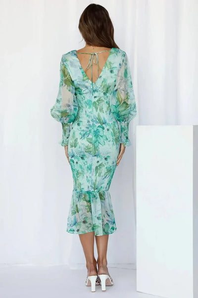 Millie - Atemberaubendes Blumenkleid