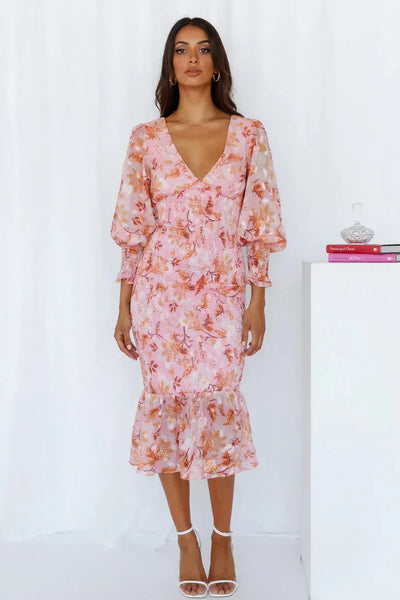 Millie - Atemberaubendes Blumenkleid