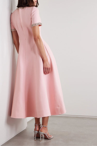 Zoe Midikleid mit Schleifenknoten und Kristallverzierung